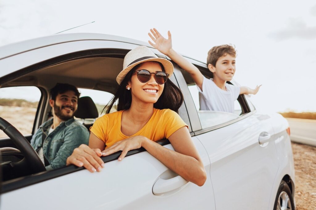 Family following allergy action plan during symptom-free summer road trip